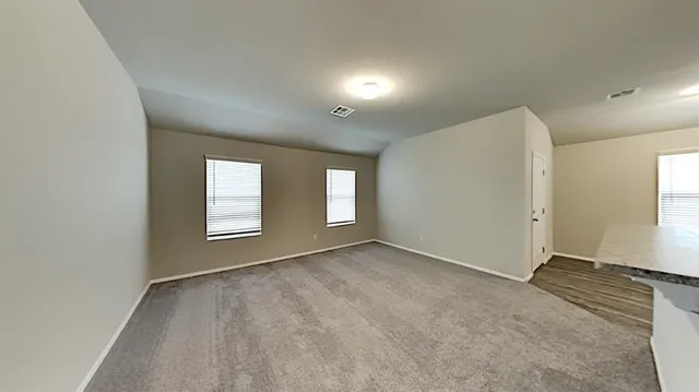 Photo 4 — 1840 Jack Rabbit Lane, El Reno, OK 73036