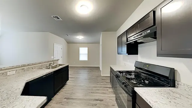 Photo 5 — 1840 Jack Rabbit Lane, El Reno, OK 73036