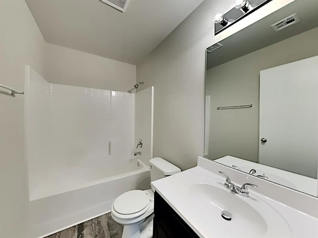 Photo 12 — 1840 Jack Rabbit Lane, El Reno, OK 73036
