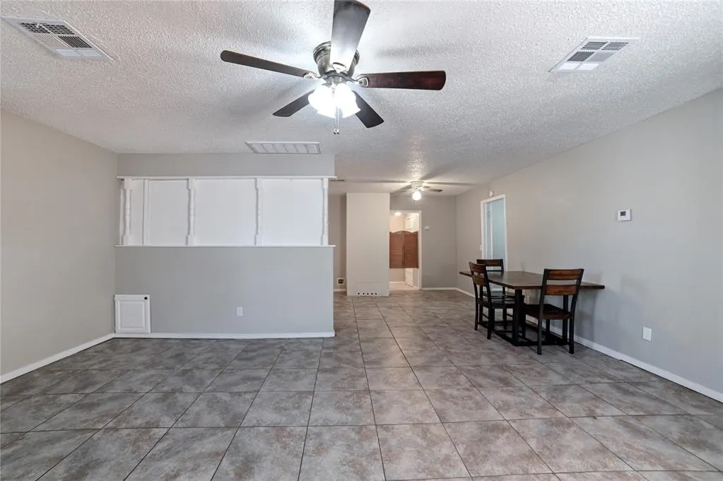 Photo 7 — 1625 SW 31st Street, Oklahoma City, OK 73119