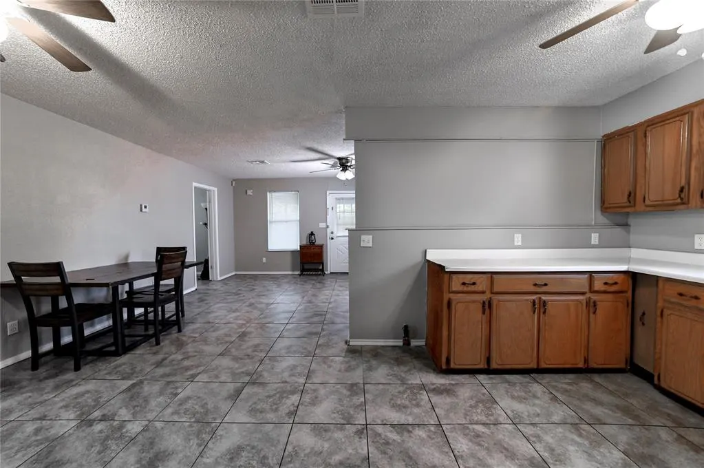 Photo 12 — 1625 SW 31st Street, Oklahoma City, OK 73119