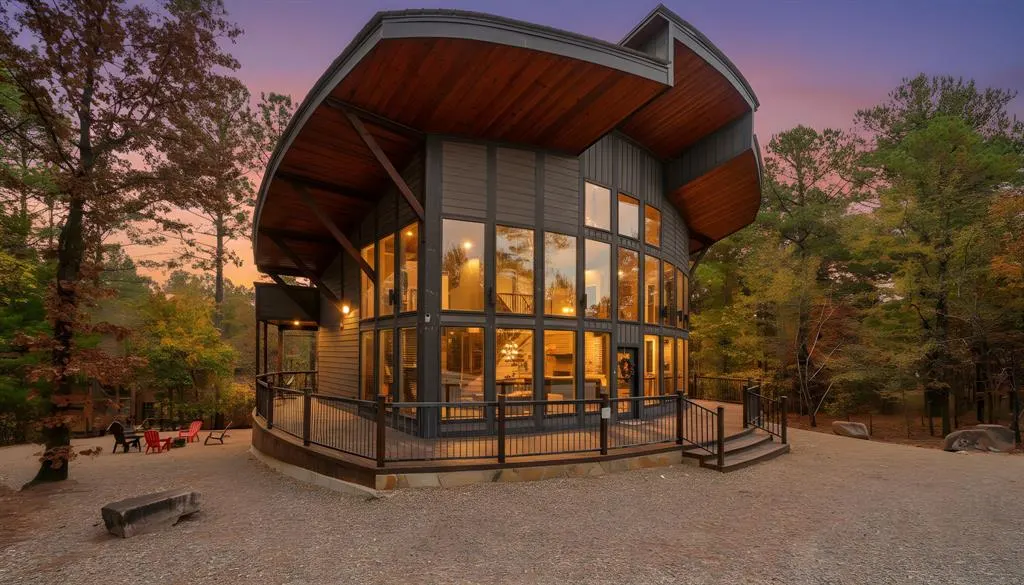 Front exterior — 663 Sugarberry Trail, Broken Bow, OK 74728