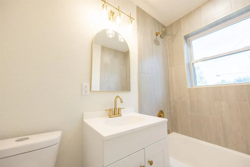 Photo 10 — 2124 N Tulsa Avenue, Oklahoma City, OK 73107