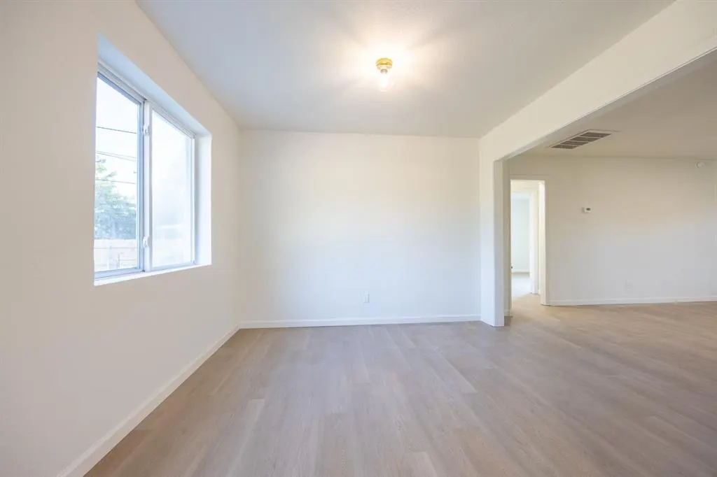 Photo 8 — 2124 N Tulsa Avenue, Oklahoma City, OK 73107