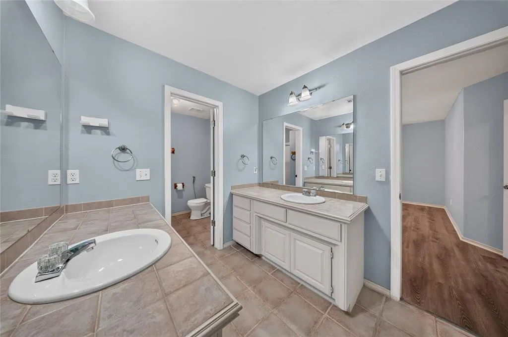 Photo 8 — 9312 SW 22nd Street, Oklahoma City, OK 73128