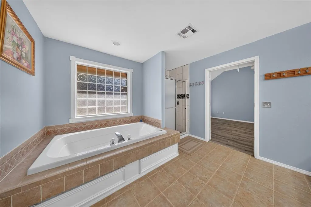 Photo 14 — 9312 SW 22nd Street, Oklahoma City, OK 73128