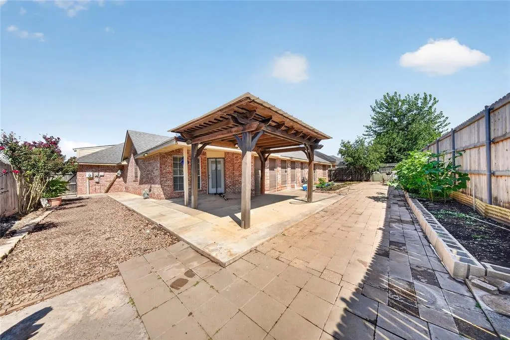 Photo 38 — 9312 SW 22nd Street, Oklahoma City, OK 73128
