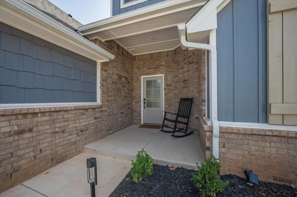 Photo 3 — 9316 NW 118th Terrace, Yukon, OK 73099