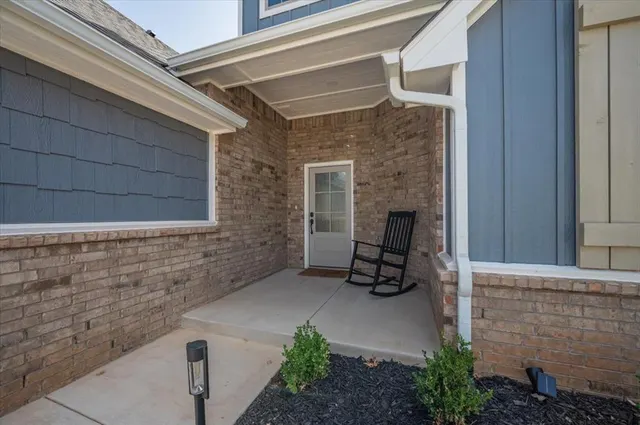Photo 3 — 9316 NW 118th Terrace, Yukon, OK 73099