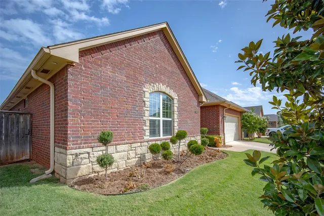 Photo 5 — 5509 NW 126th Street, Oklahoma City, OK 73142