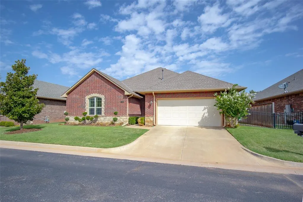 Photo 7 — 5509 NW 126th Street, Oklahoma City, OK 73142