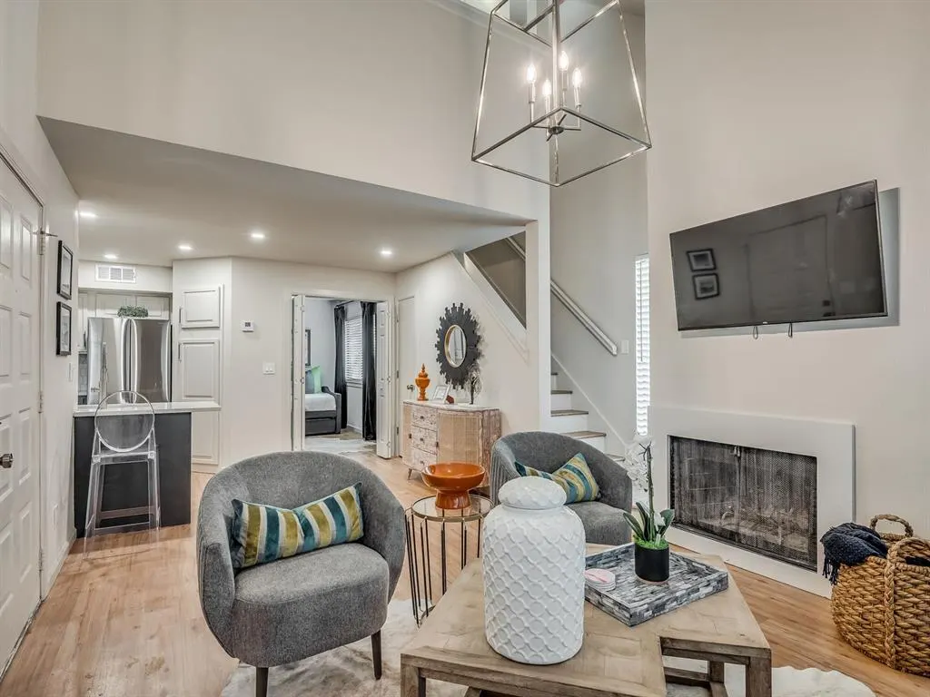 Photo 4 — 11540 N May Avenue 205E, Oklahoma City, OK 73120