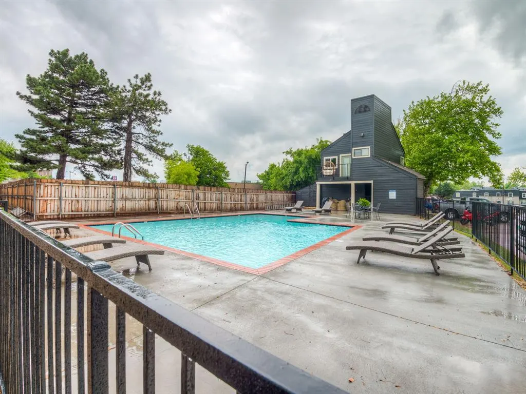 Photo 30 — 11540 N May Avenue 205E, Oklahoma City, OK 73120