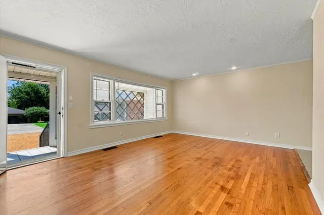 Photo 6 — 1103 Belford Avenue, Oklahoma City, OK 73116