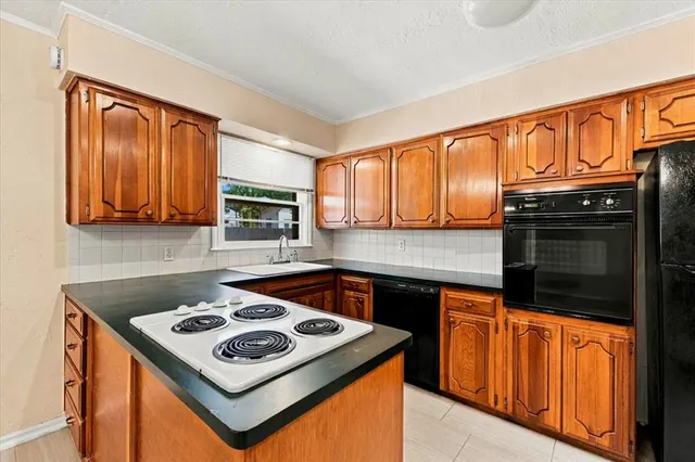 Photo 7 — 1103 Belford Avenue, Oklahoma City, OK 73116