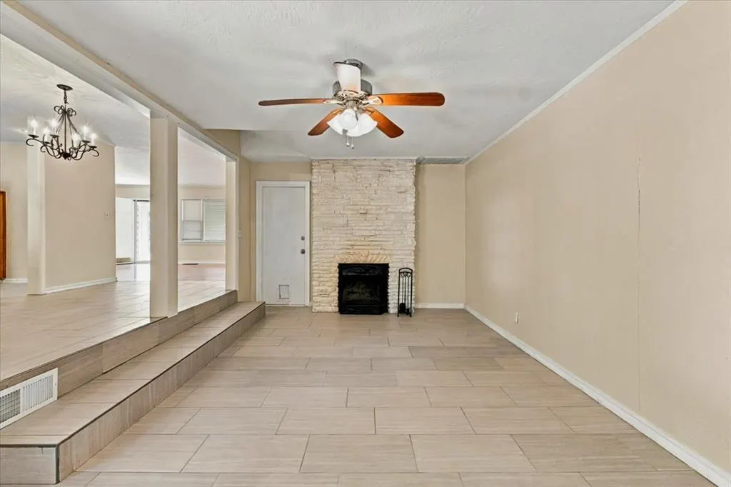Photo 12 — 1103 Belford Avenue, Oklahoma City, OK 73116