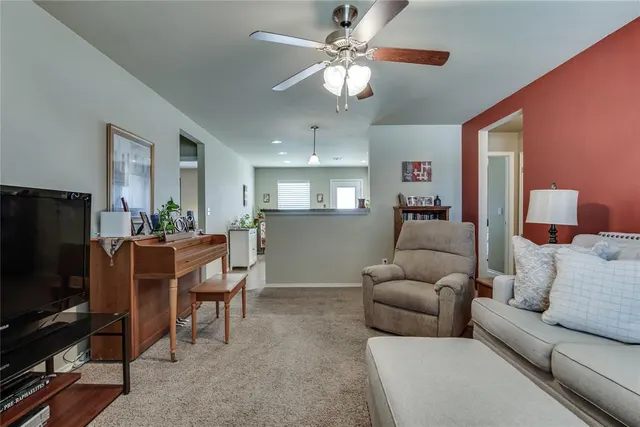 Photo 5 — 404 JB Street, Yukon, OK 73099
