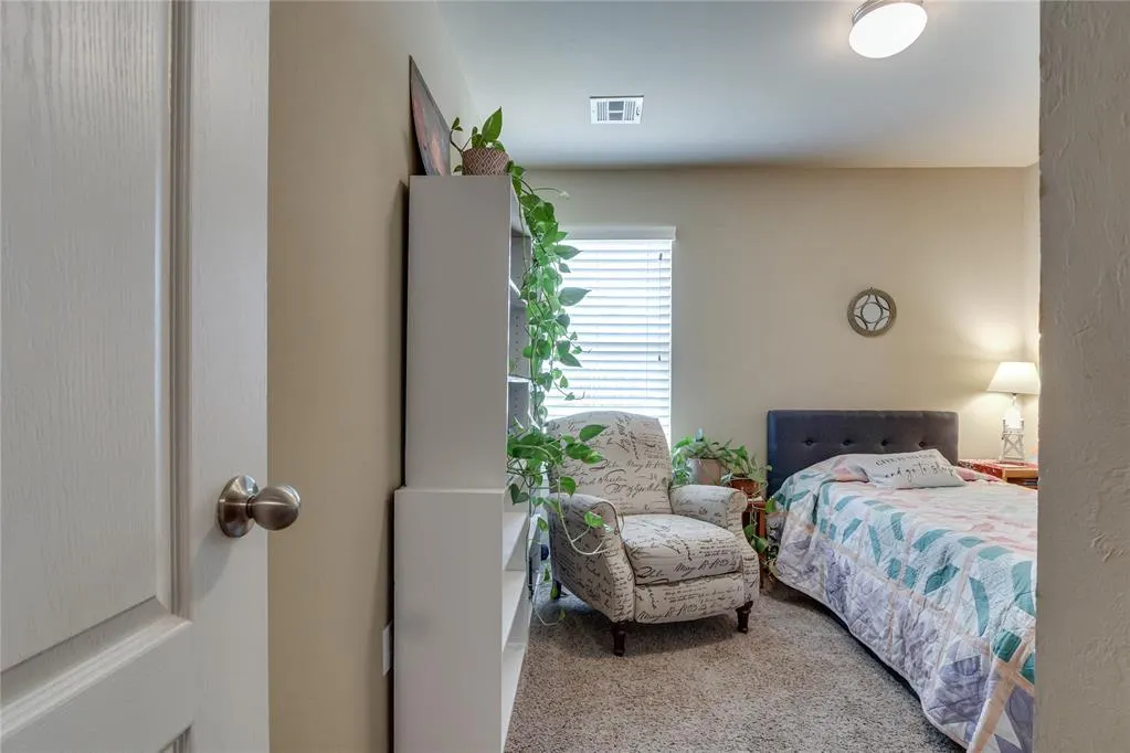 Photo 17 — 404 JB Street, Yukon, OK 73099