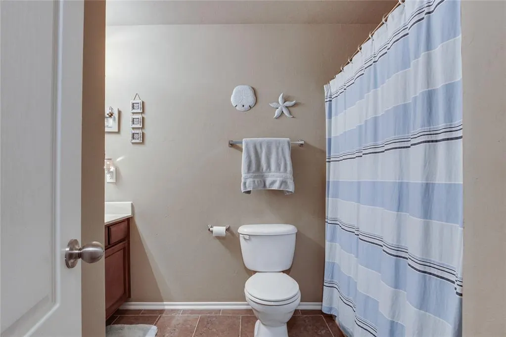 Photo 21 — 404 JB Street, Yukon, OK 73099