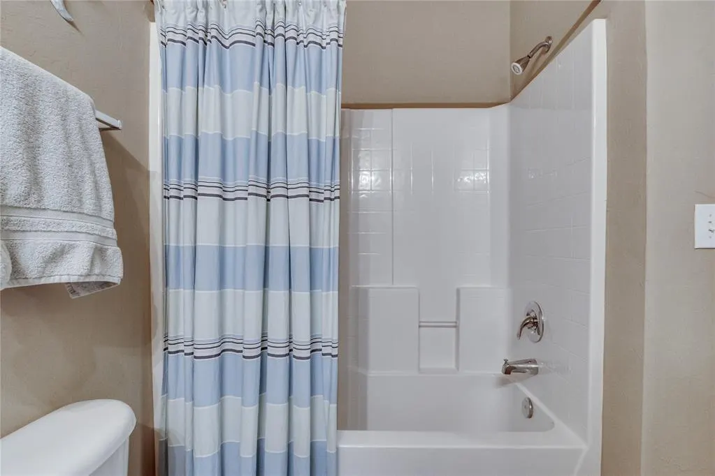 Photo 23 — 404 JB Street, Yukon, OK 73099