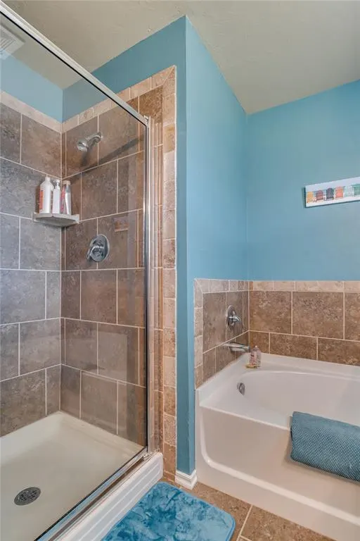 Photo 34 — 404 JB Street, Yukon, OK 73099