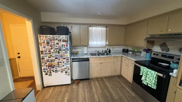 Photo 8 — 1617 SW 80th Street, Oklahoma City, OK 73159