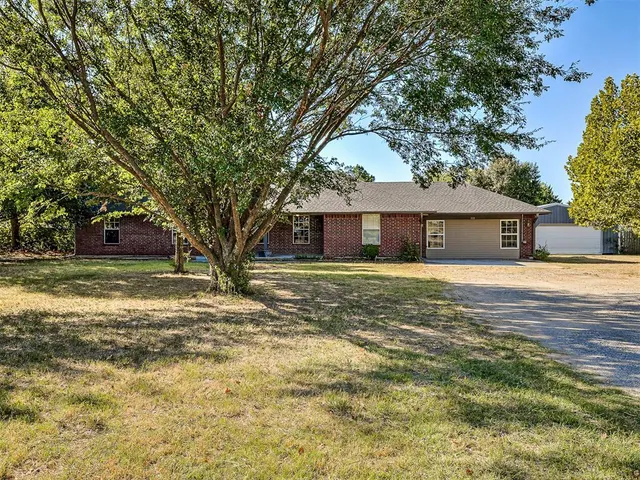 Photo 3 — 113 Kristin, Shawnee, OK 74804