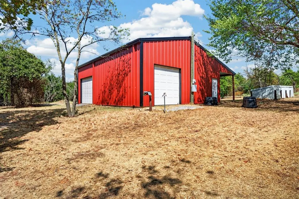 Photo 4 — 11000 Cindy Lane, Guthrie, OK 73044