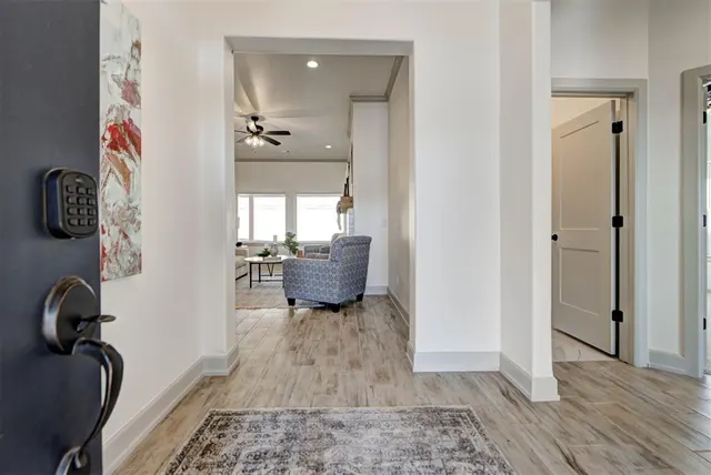 Photo 3 — 6025 Frankie Lynn Lane, Edmond, OK 73034
