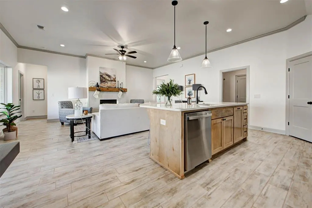 Photo 13 — 6025 Frankie Lynn Lane, Edmond, OK 73034