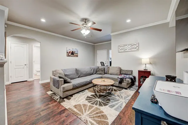 Photo 5 — 2302 W Bradford Circle, Newcastle, OK 73065