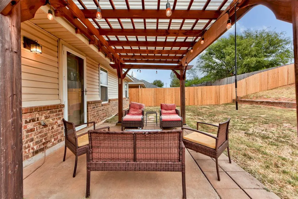 Photo 28 — 2302 W Bradford Circle, Newcastle, OK 73065