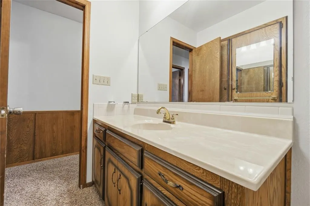Photo 27 — 2219 N Flamingo Lane, Altus, OK 73521