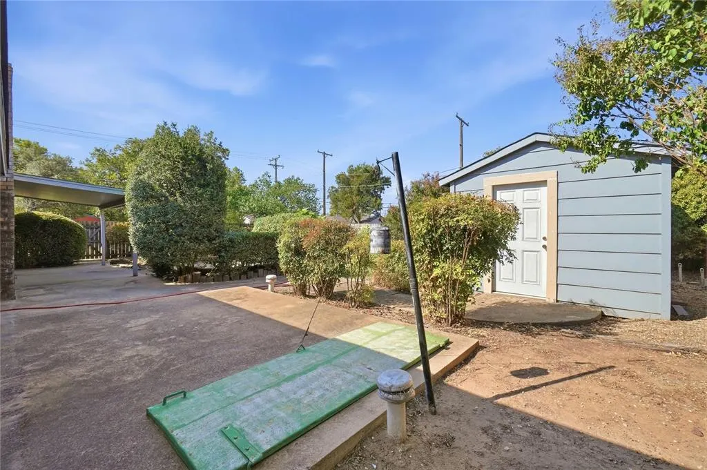 Photo 38 — 2219 N Flamingo Lane, Altus, OK 73521