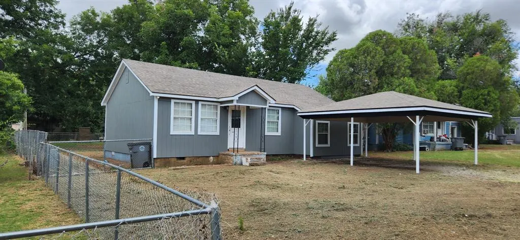Front exterior — 1506 NW Irwin Avenue, Lawton, OK 73507