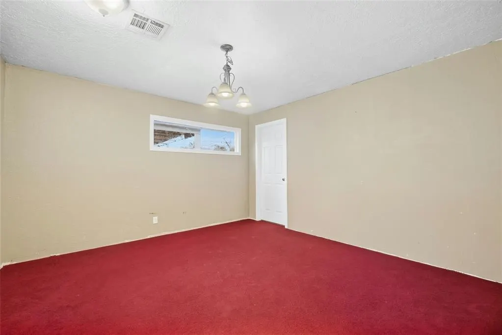 Photo 11 — 403 Eisenhower Lane, Elk City, OK 73644