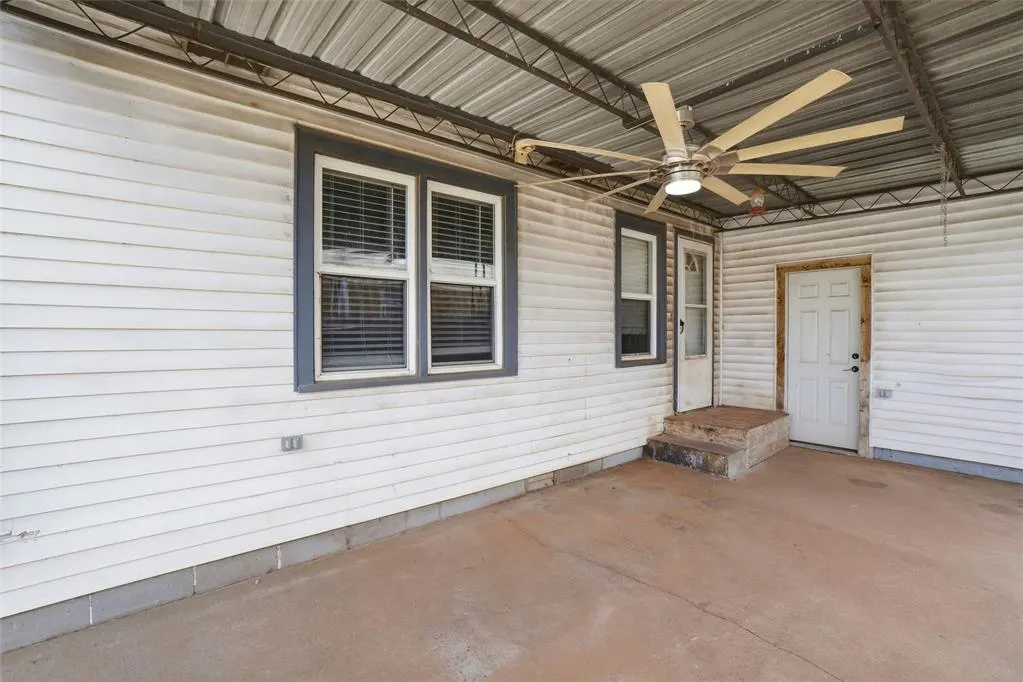 Photo 22 — 403 Eisenhower Lane, Elk City, OK 73644