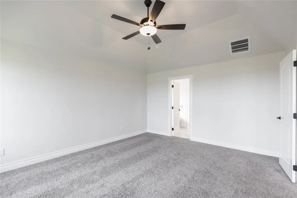 Photo 5 — 15504 Springfield Lane, Edmond, OK 73013