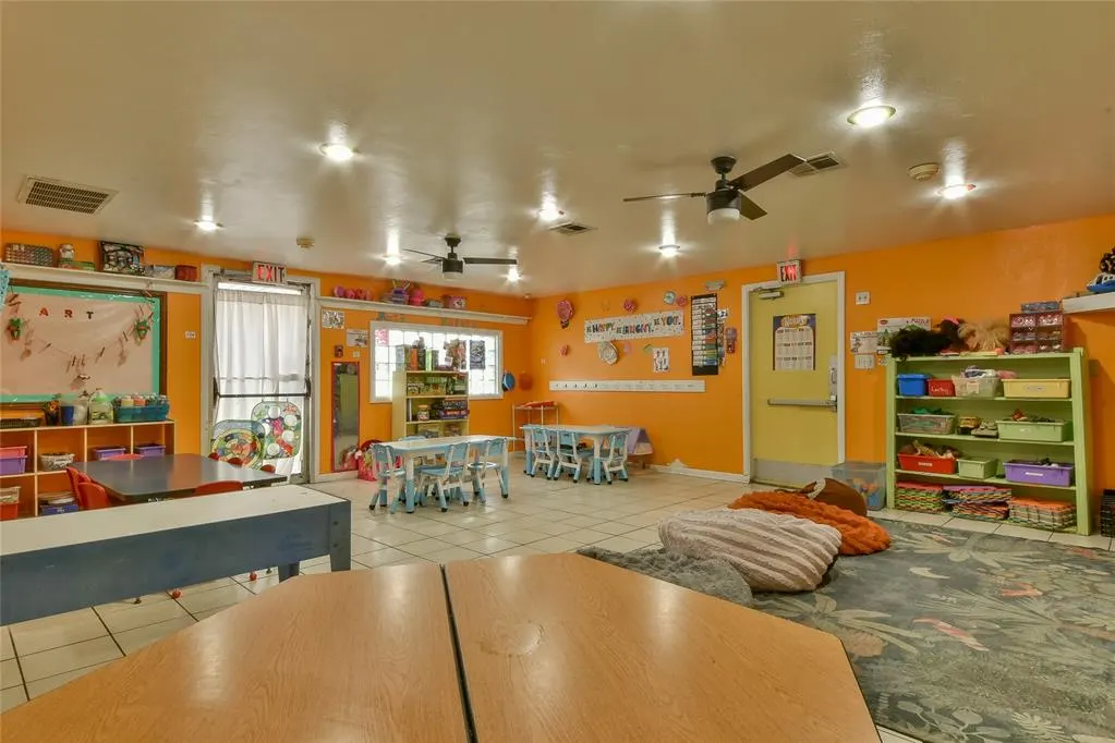 Photo 6 — 801 SW 59th Street, Oklahoma City, OK 73109