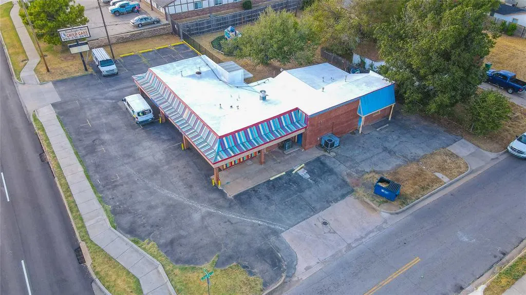 Photo 37 — 801 SW 59th Street, Oklahoma City, OK 73109