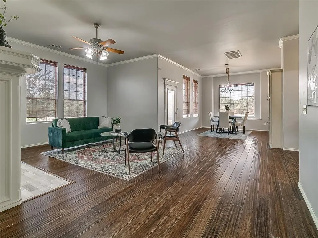 Photo 10 — 2047 Park Avenue, Newcastle, OK 73065