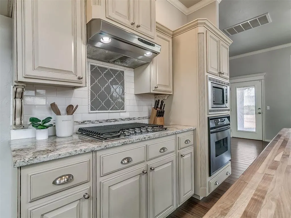 Photo 16 — 2047 Park Avenue, Newcastle, OK 73065