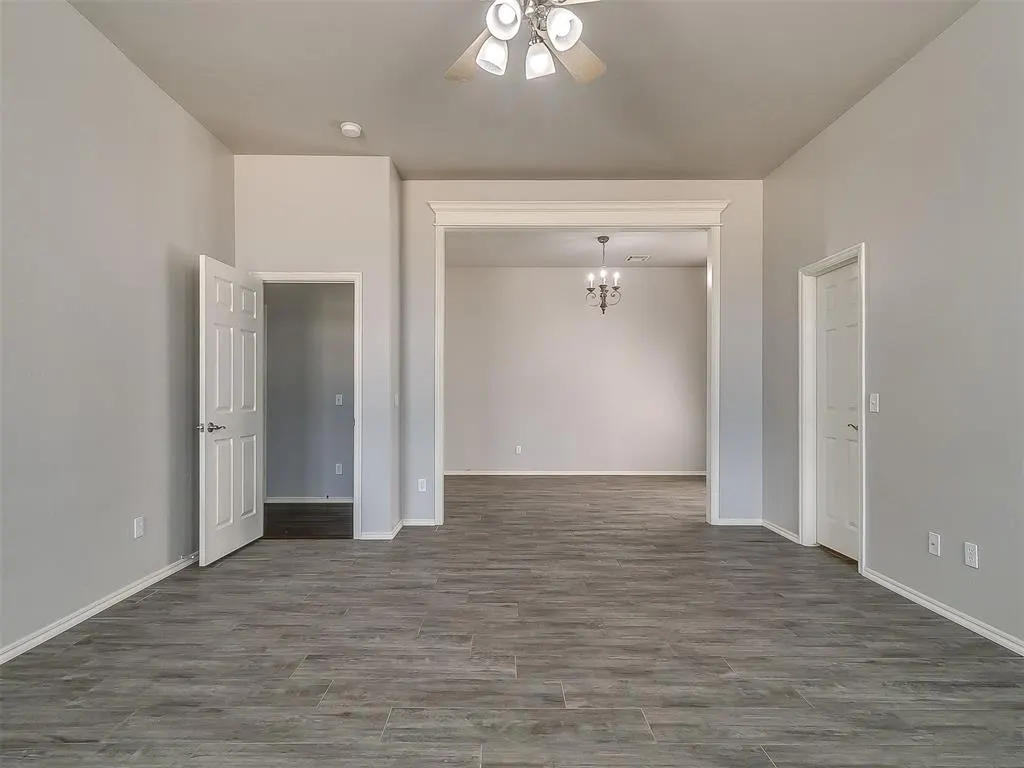 Photo 19 — 2047 Park Avenue, Newcastle, OK 73065