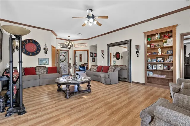 Photo 8 — 1809 Mead Lane, Moore, OK 73170