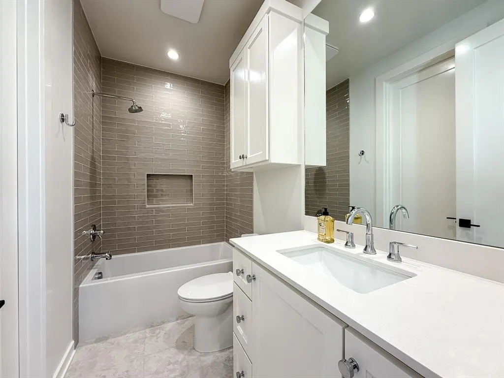 Photo 17 — 5715 N Linn Avenue, Oklahoma City, OK 73112