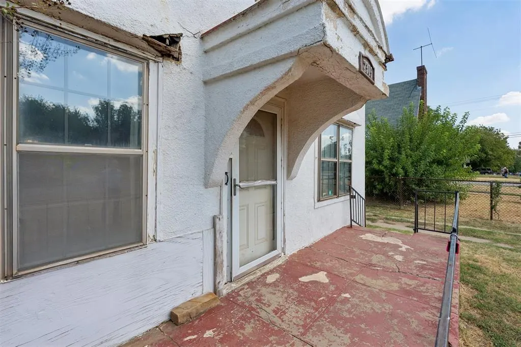 Photo 6 — 2305 NW 13th Street, Oklahoma City, OK 73107