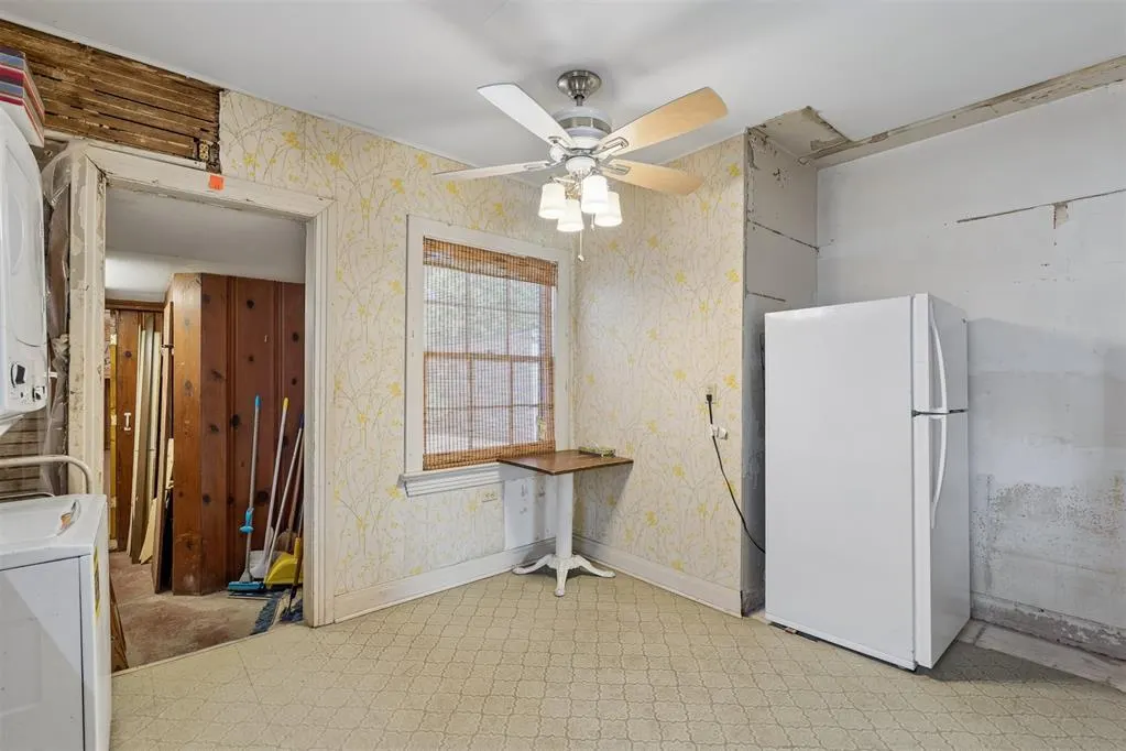 Photo 11 — 2305 NW 13th Street, Oklahoma City, OK 73107