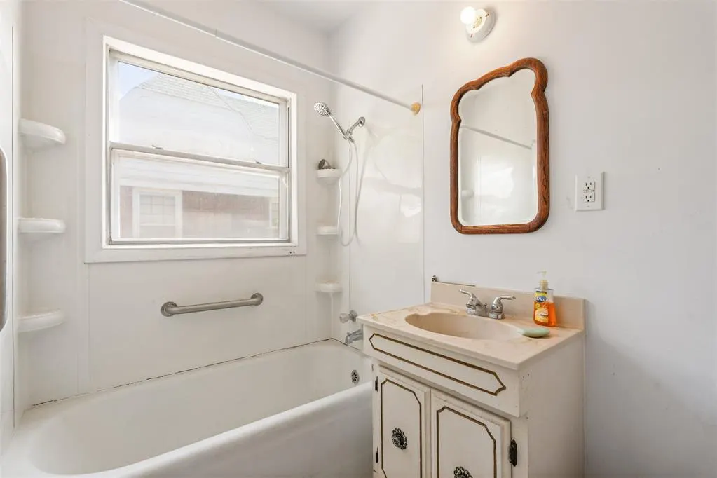 Photo 21 — 2305 NW 13th Street, Oklahoma City, OK 73107