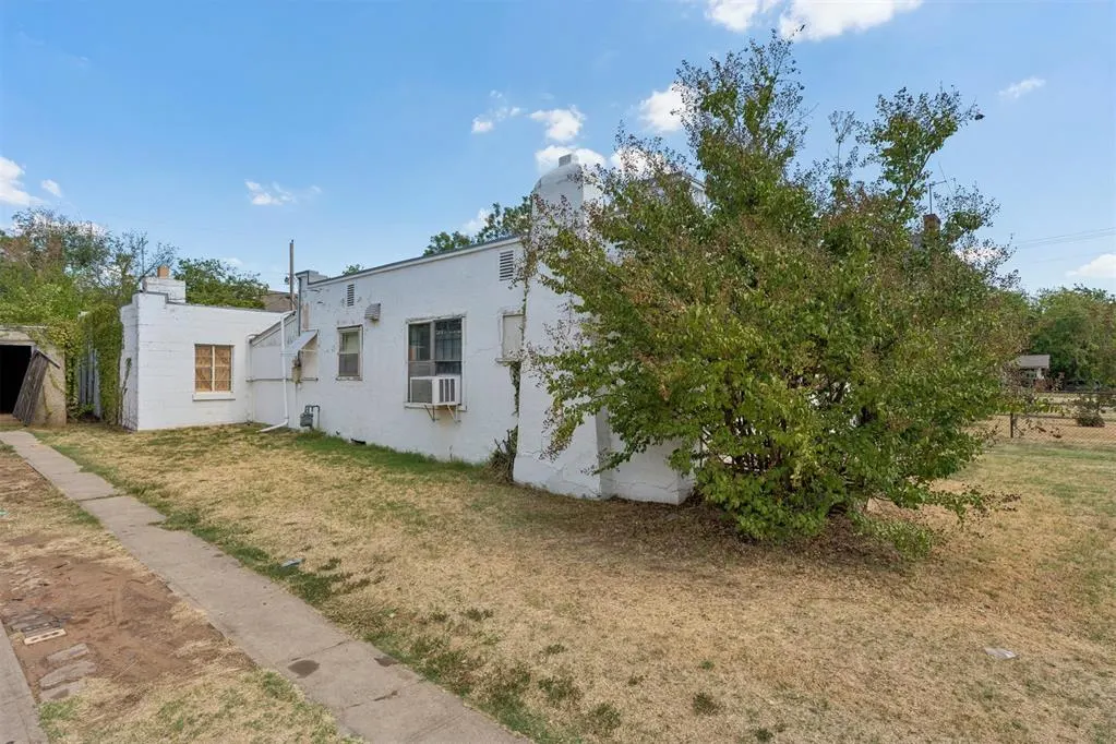 Photo 31 — 2305 NW 13th Street, Oklahoma City, OK 73107