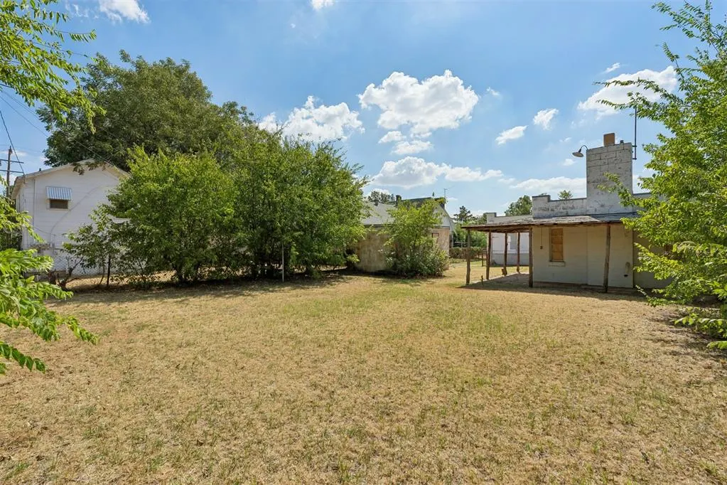 Photo 35 — 2305 NW 13th Street, Oklahoma City, OK 73107